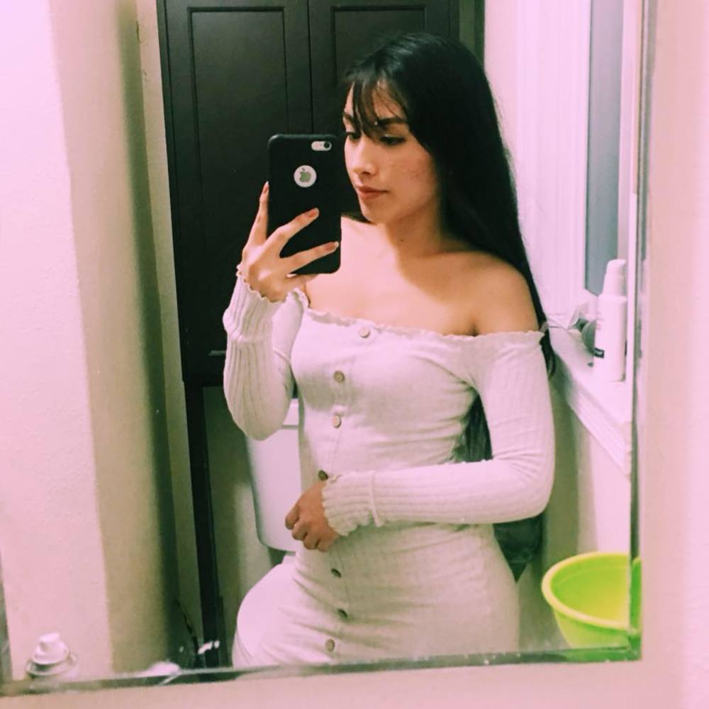 Meet your Posher, Yolanda